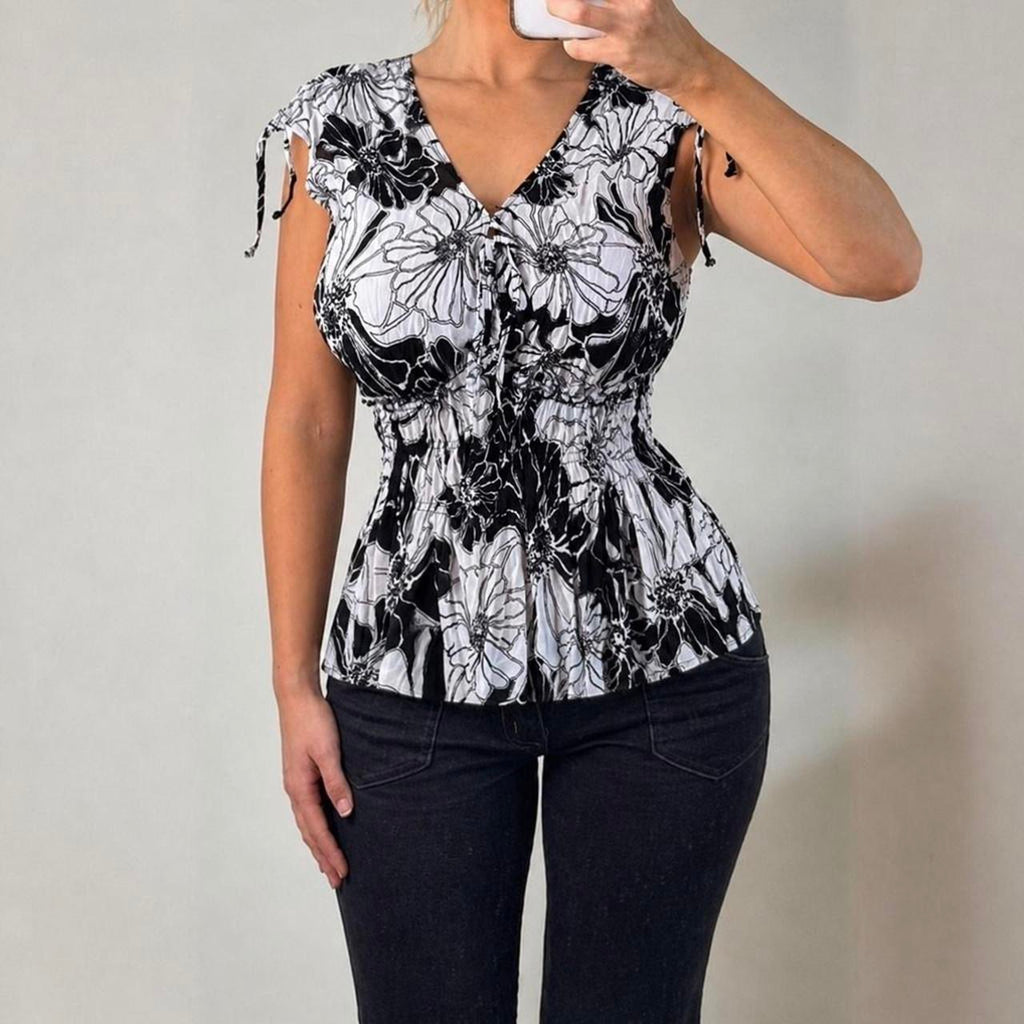 VINTAGE black and white mesh floral blouse top
