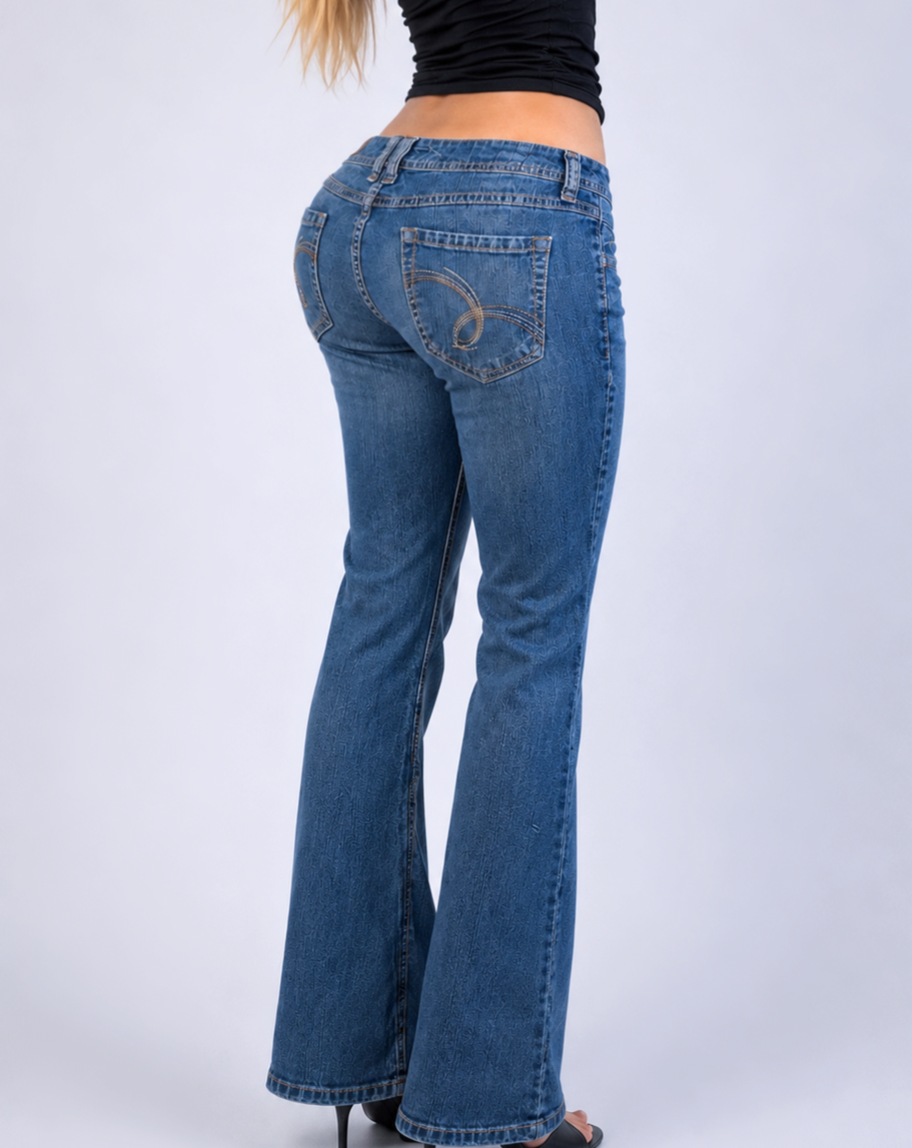 Vintage blue low rise jeans