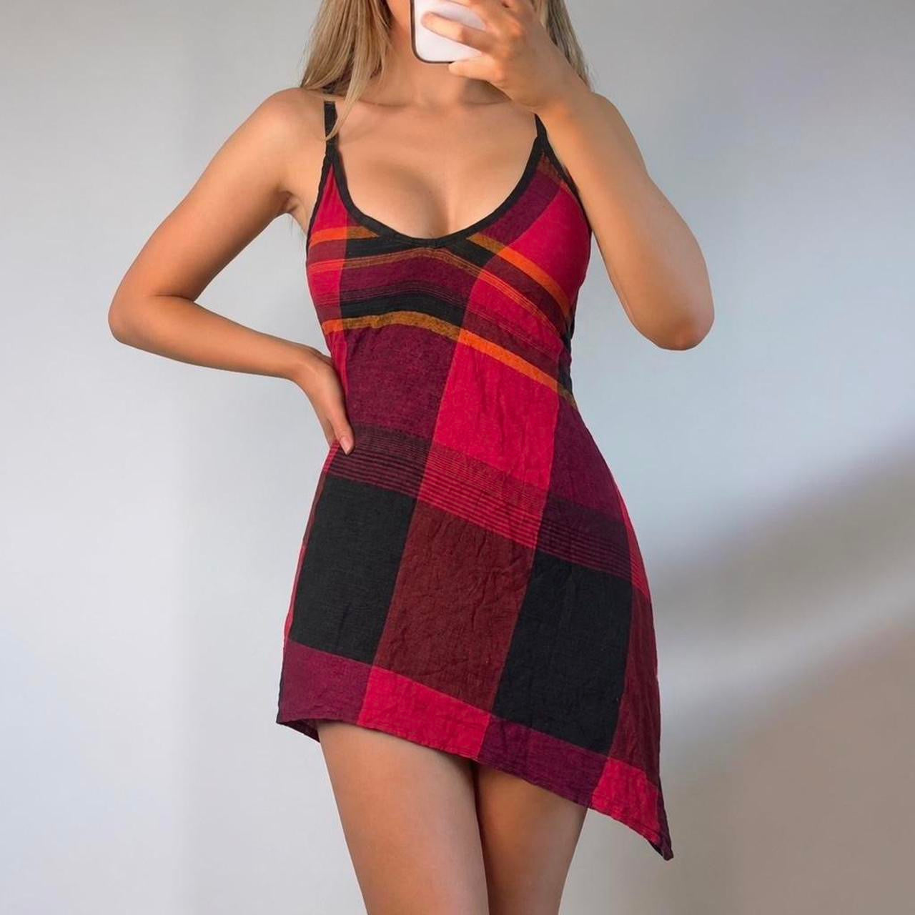VINTAGE black and Red plaid mini dress
