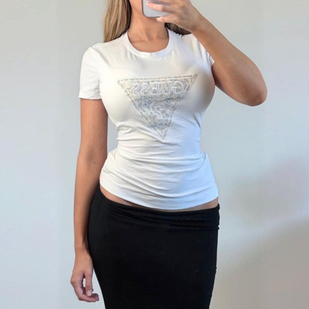 VINTAGE GUESS white baby tee t shirt