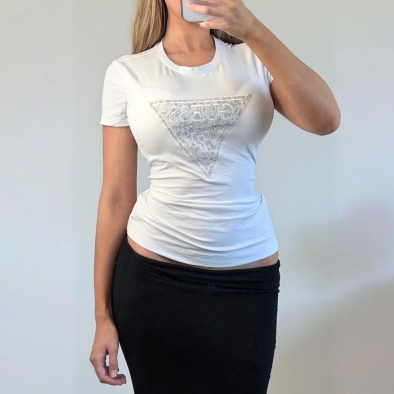 VINTAGE GUESS white baby tee t shirt