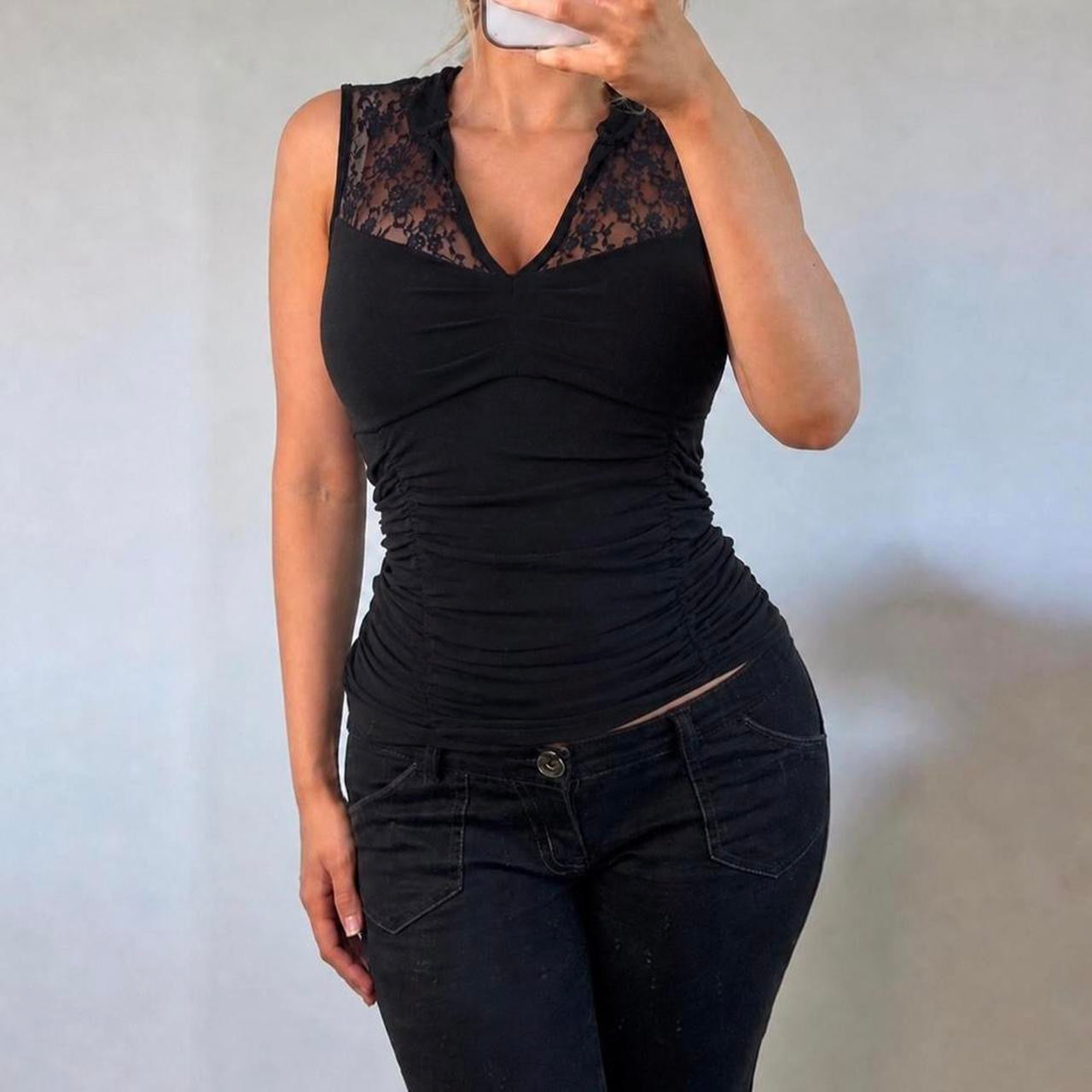 VINTAGE black lace sleeveless blouse top