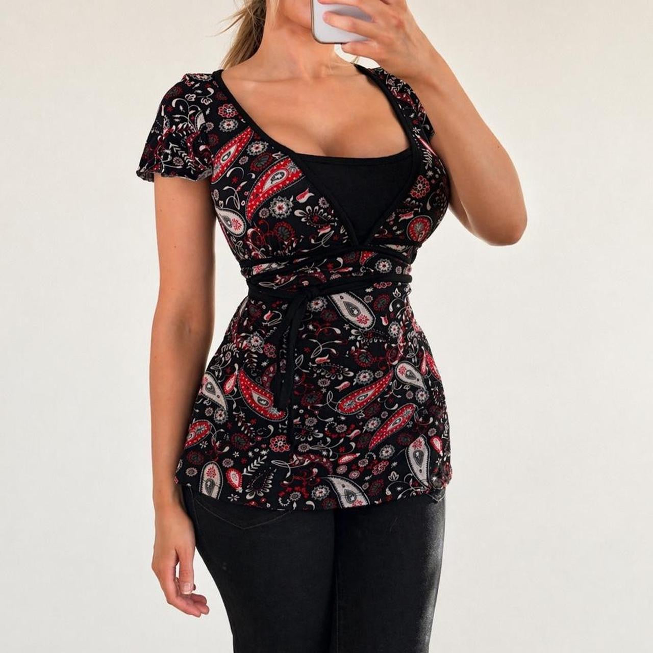 VINTAGE Black & Red floral Paisley print short sleeve blouse top
