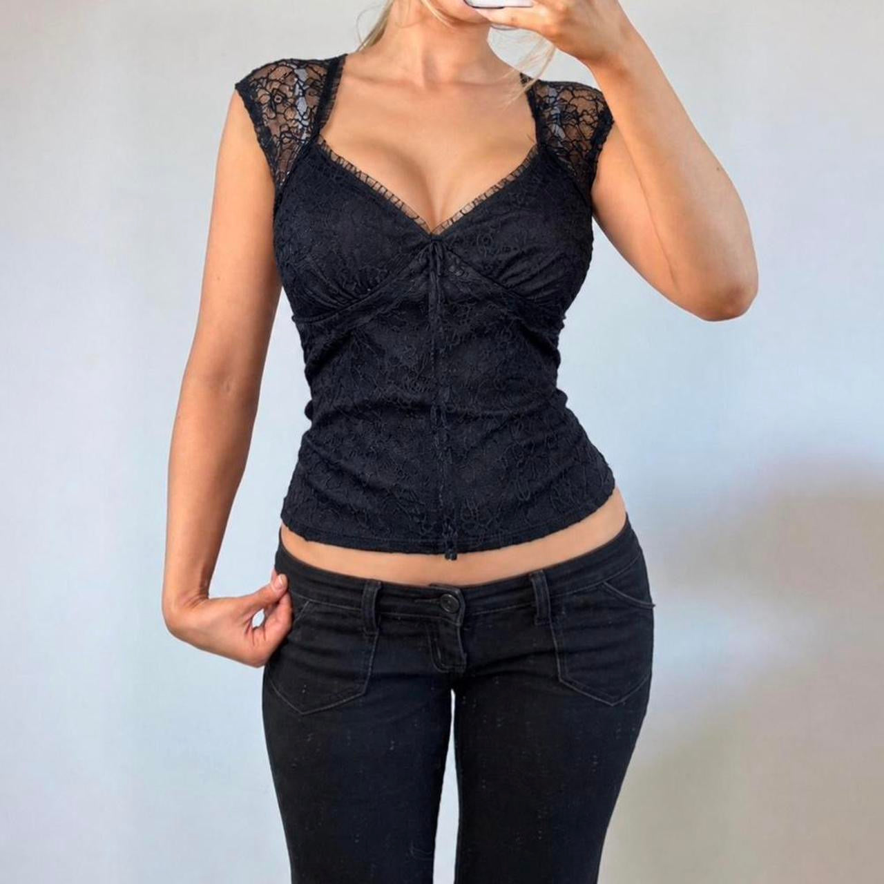 VINTAGE black lace short sleeve blouse top
