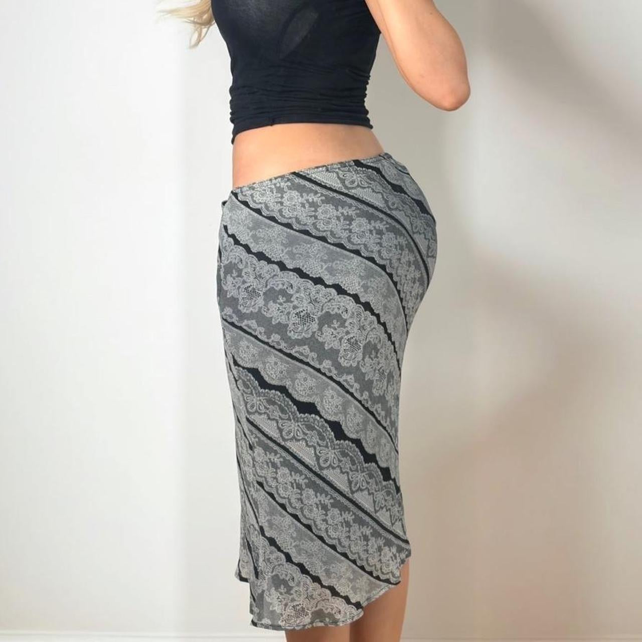 Grey low rise midi skirt