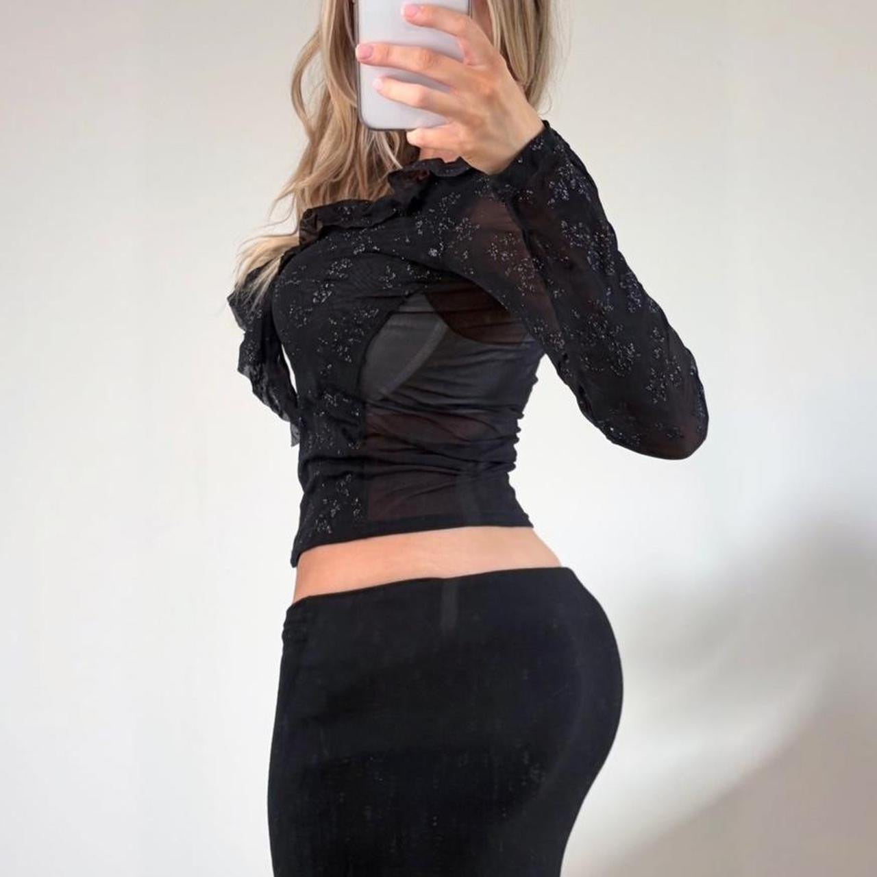 VINTAGE Black long sleeve ruffle blouse top