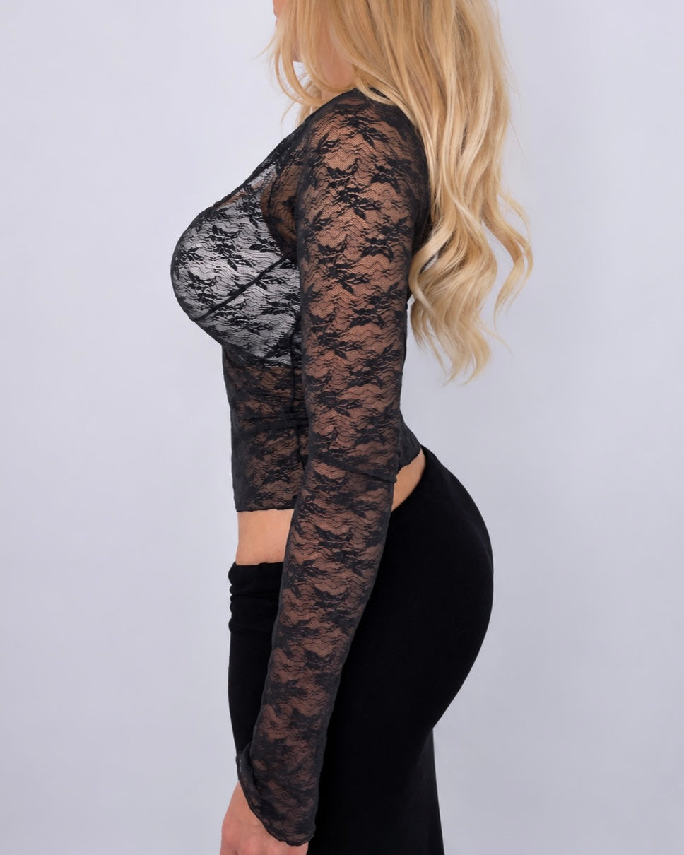 Vintage lace long sleeve top