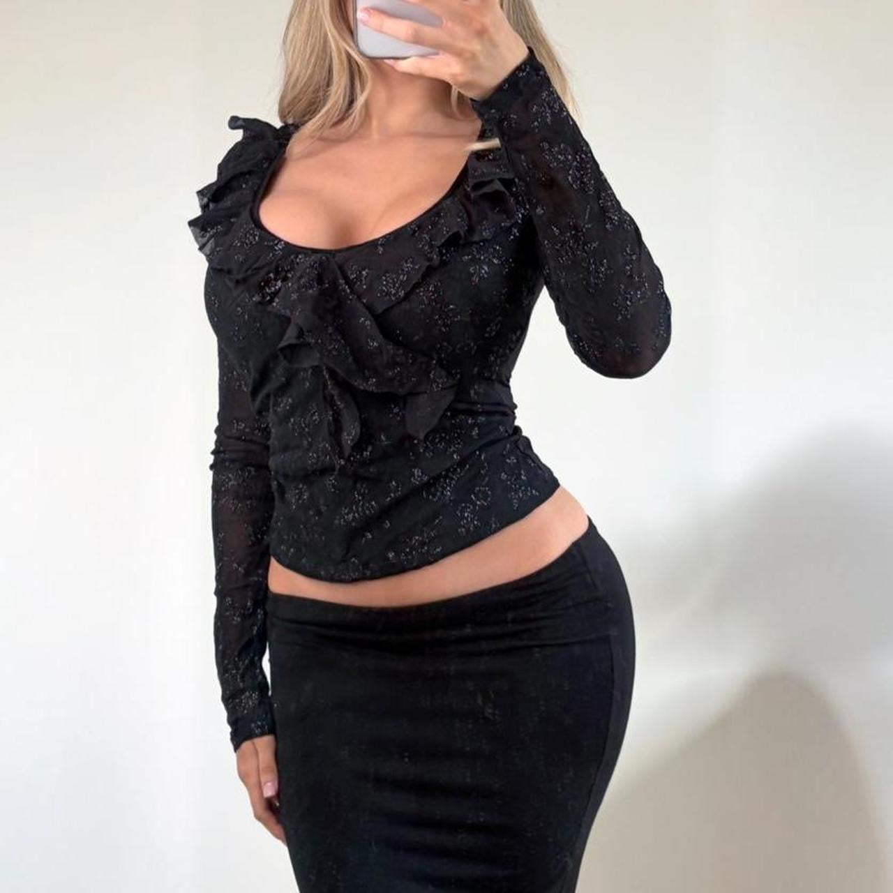 VINTAGE Black long sleeve ruffle blouse top