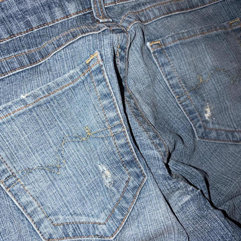 Blue low rise denim jeans
