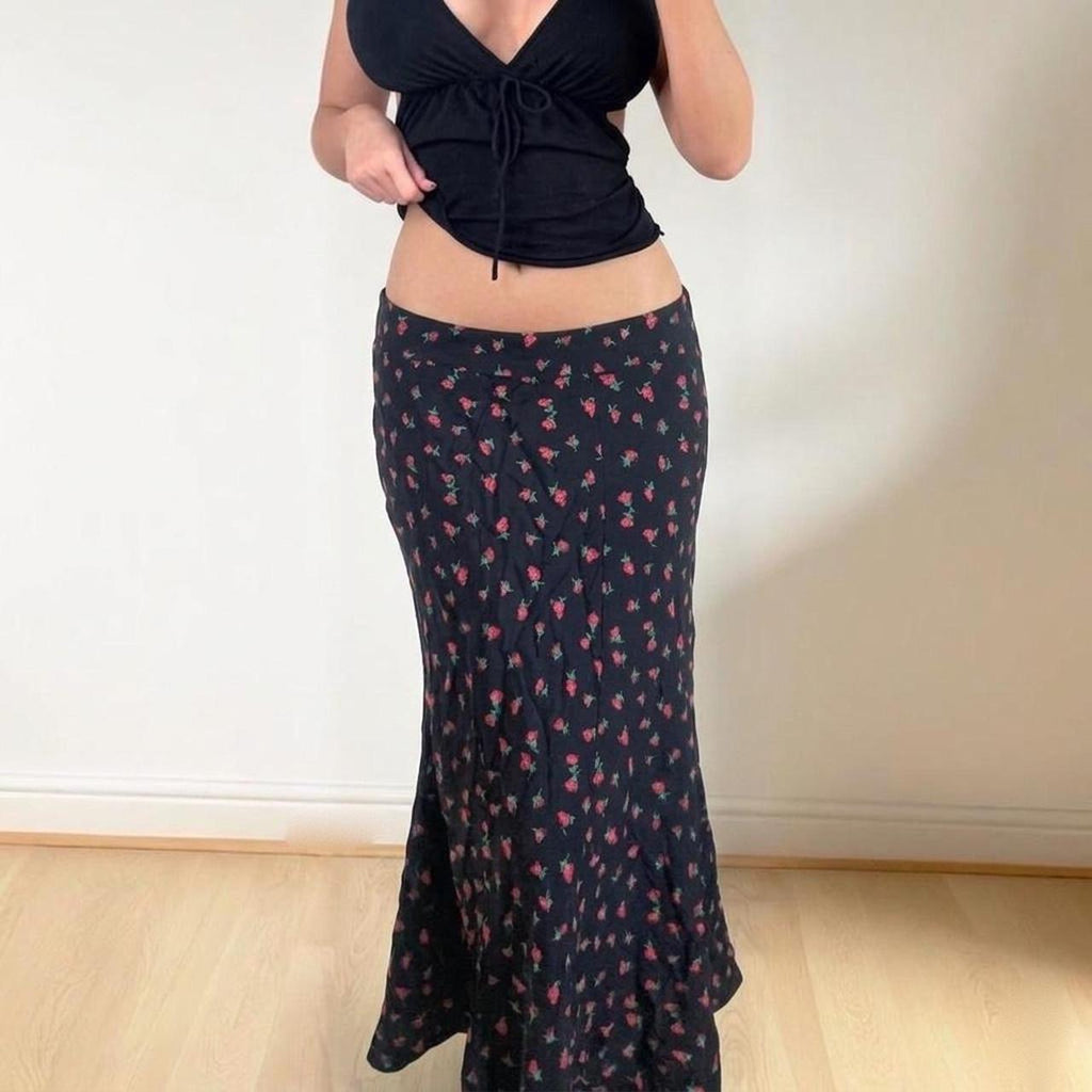 VINTAGE black floral low rise maxi skirt