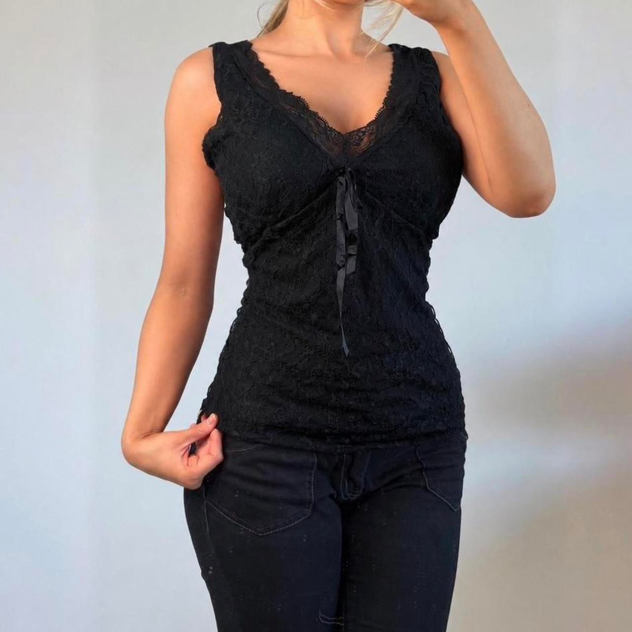 VINTAGE black lace sleeveless vest top