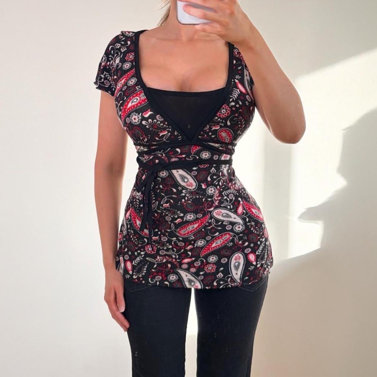 VINTAGE Black & Red floral Paisley print short sleeve blouse top